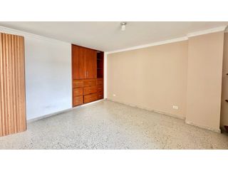 Foto 6 de SE ALQUILA APARTAMENTO DUPLEX EN EL LIDO SUR CALI