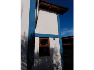 Foto 5 de EN VENTA CASA SOBRE AV PRINCIPAL EN EL BOLSÓN CA-247