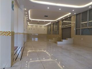 Foto 18 de La Mariscal, Casa Comercial en Venta, 560m2, 7 Ambientes