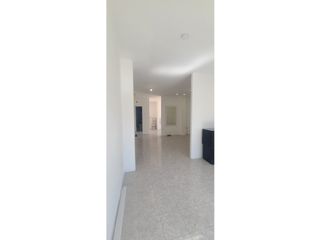 Foto 3 de Se renta apartamento cerca a la universidad ULEAM Manta.