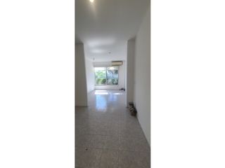 Foto 1 de Se renta apartamento cerca a la universidad ULEAM Manta.