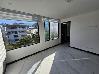 Foto 4 de arriendo departamento urb el condado norte de Quito duplex