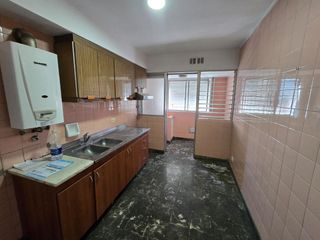 Foto 4 de Departamento en venta en Wilde Centro