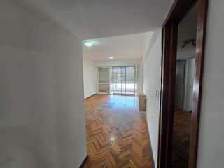 Foto 3 de Departamento en venta en Wilde Centro