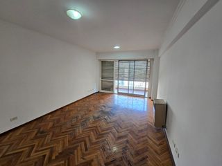 Foto 2 de Departamento en venta en Wilde Centro