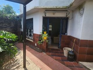 Foto 2 de Departamento Tipo Casa en alquiler en Remedios de Escalada Oeste
