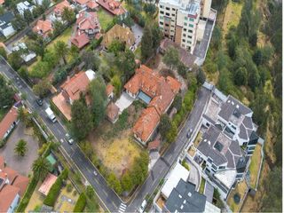 Foto 5 de Venta Casa Unifamiliar Urbanizacion Campo Alegre Quito BPRON