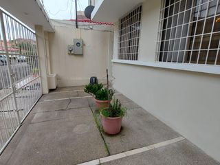 Foto 3 de OPORTUNIDAD CASA RENTERA DE 2 DEPARTAMENTOS
