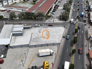 Foto 9 de Patio comercial renta norte de Quito sector Calderon Av principal