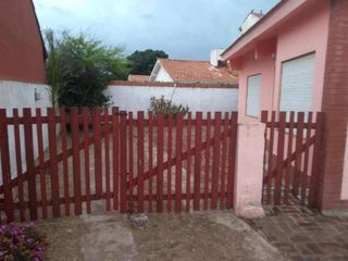 Foto 1 de PH en venta - 1 Dormitorio 1 Baño - Cochera - 140Mts2 - Mar del Tuyú