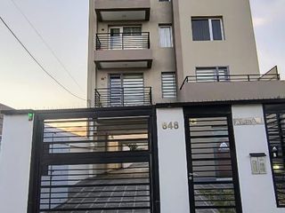 Foto 1 de VENTA departamento 1 dormitorio con cochera Cipolletti