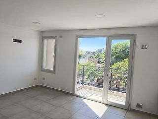 Foto 7 de VENTA departamento 1 dormitorio con cochera Cipolletti