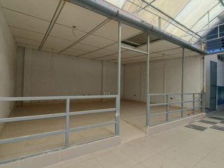 Foto 37 de SE ALQUILA Gran Local Comercial en avenida principal 2500 m2 LOS OLIVOS