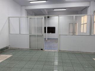 Foto 14 de SE ALQUILA Gran Local Comercial en avenida principal 2500 m2 LOS OLIVOS