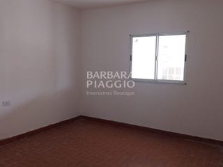 Foto 2 de CCASA DOS DORMITORIOS - Saavedra al 7200