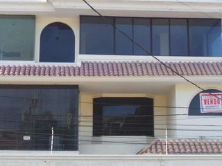 Foto 3 de CASA EN VENTA EN URBANIZACIÓN SANTA CECILIA, GUAYAQUIL