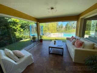 Foto 7 de Casa sobre lote a la laguna en venta en Barrancas del Lago