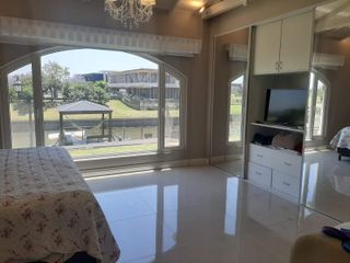 Foto 9 de Venta Casa en El Yacht
