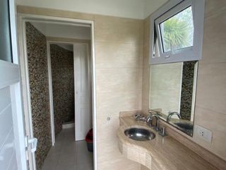 Foto 25 de Venta de casa 4 dormitorios con parque en Haras del Sur I, La Plata