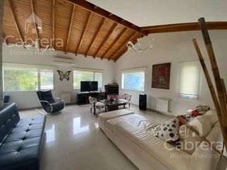 Foto 4 de Venta de casa 4 dormitorios con parque en Haras del Sur I, La Plata