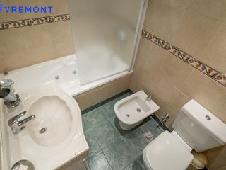 Foto 25 de Semipiso de 4 ambientes con cochera en venta en Doblas al 500