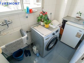 Foto 12 de Semipiso de 4 ambientes con cochera en venta en Doblas al 500