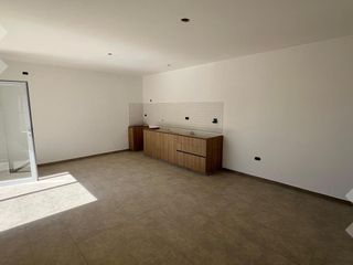 Foto 2 de En venta, Dúplex de 2 Dormitorios, B° Renke, Plottier