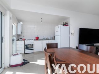 Foto 9 de Departamento en venta - 1 Dormitorio 1 Baño - Cochera - 53Mts2 - Monte Castro