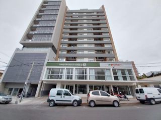Foto 2 de Excelente Monoambiente Amoblado - Área Centro Oeste