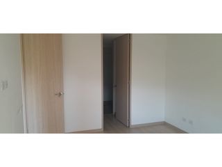 Foto 6 de Apartaestudio en venta en Loma del Escobero en Envigado