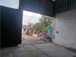 Foto 9 de Mitad del Mundo, Galpón en Renta, 690m2, 1 Ambiente