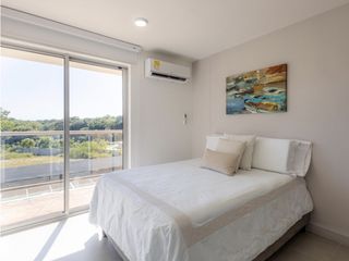 Foto 9 de Serena del Mar - Alquiler de Apartamento Amoblado en Zinnia.
