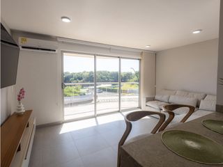 Foto 2 de Serena del Mar - Alquiler de Apartamento Amoblado en Zinnia.