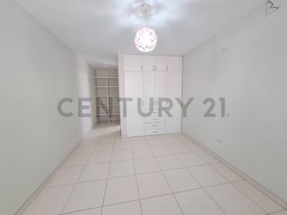 Foto 12 de SE VENDE DEPARTAMENTO URBANIZACION  LOS PALMEROS - TACNA