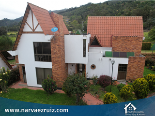 Foto 2 de Vendo Hermosa Casa en Conjunto Cerrado en Tenjo