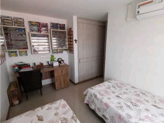 Foto 22 de SE VENDE Apartamento Piso 9 en La Flora / JV
