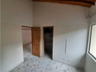 Foto 14 de Alquiler Casa Envigado Loma Brujas 8589348DL