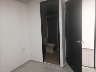 Foto 10 de LUXA ARRIENDA CASA COMERCIAL PARA OFICINAS SECTOR CENTRO HISTORICO
