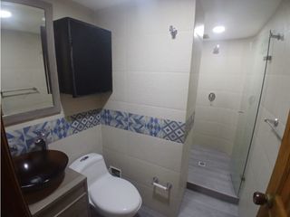 Foto 21 de RENTA APARTAMENTO AMPLIO EN LA CIRCUNVALAR
