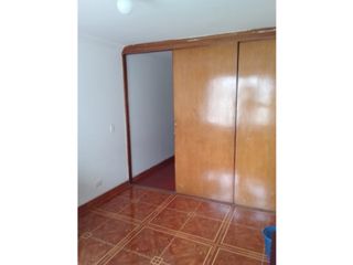 Foto 12 de Se Vende Casa de 4 Pisos Frente a Parque – Suba, Bogotá