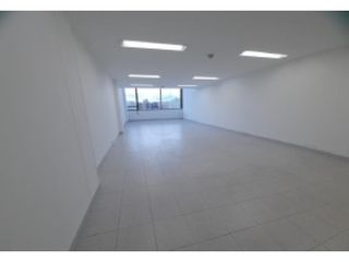 Foto 4 de OFICINA EN ARRIENDO BOGOTA AV EL DORADO