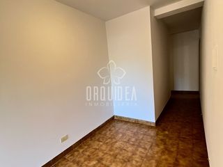Foto 2 de Departamento en alquiler de 3 dormitorios c/ cochera en Centro