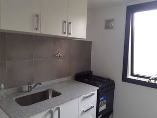 Foto 2 de Alquiler dpto en Godoy Cruz- dos ambientes