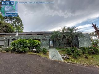 Foto 1 de Casa en Arriendo Ubicado en Envigado Codigo 2727