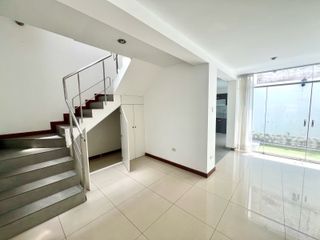 Foto 2 de Casa - Yanahuara