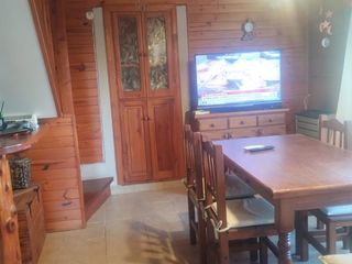 Foto 20 de Casa de 170m2, con terreno de 530m2, Villa Turismo, El Bolsón