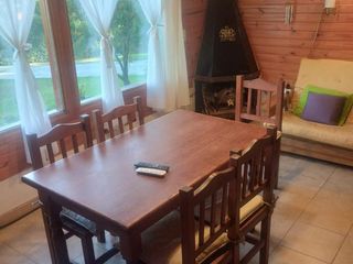 Foto 19 de Casa de 170m2, con terreno de 530m2, Villa Turismo, El Bolsón