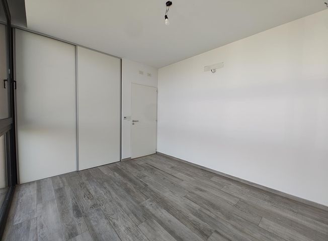 place photo 52