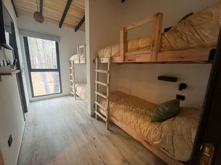 Foto 30 de VENTA, CASA, VILLAROBLES, BARRIO BRINZALES, LOTE 186, 7 AMBIENTES