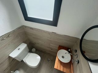 Foto 33 de VENTA, CASA, VILLAROBLES, BARRIO BRINZALES, LOTE 186, 7 AMBIENTES